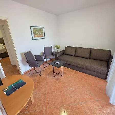 Tomislav Nv Mali With Terrace 250 M From The *